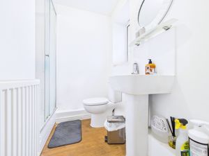 Photo 7- click for photo gallery